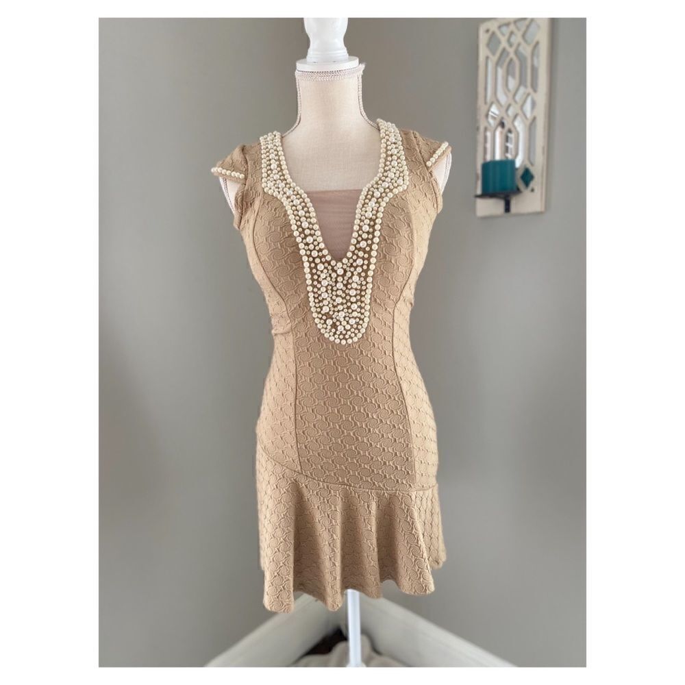 Brazilian brand dress with pearls